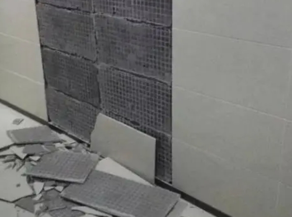 咸阳市瓷砖空鼓维修公司分享下咸阳市墙砖松动维修的知识
